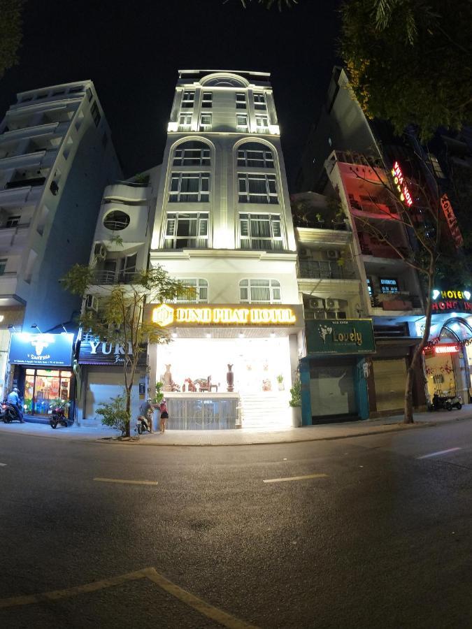 Dinh Phat Hotel Ho Chi Minh City Exterior photo