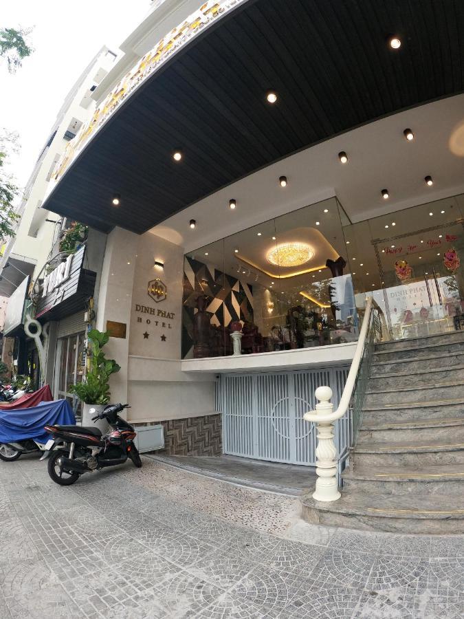 Dinh Phat Hotel Ho Chi Minh City Exterior photo